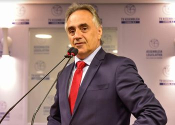 Luciano Cartaxo lamenta rumo na disputa das prévias do PT e anuncia desistência de disputar PMJP