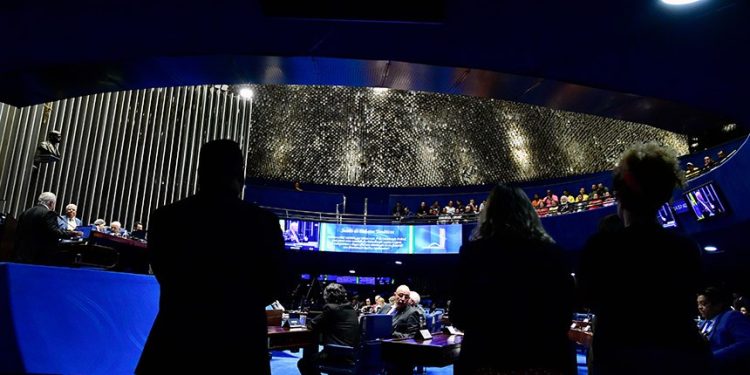 Senado vota hoje PEC que criminaliza porte e posse de drogas, independentemente da quantidade