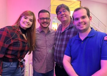 Advogado Thiago Leite prestigia São João da OAB em Patos e concede entrevista na Rádio Espinharas