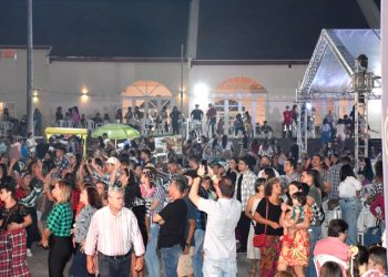 Bandas, quadrilhas e danças encerram Arraiá Cidade Viva no Campus Metropolitano neste sábado