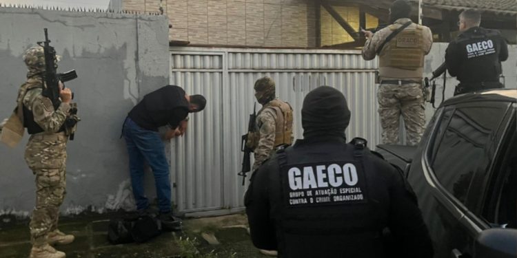 Operação do Gaeco prende em João Pessoa, membro de “Conselho” de organização criminosa nacional