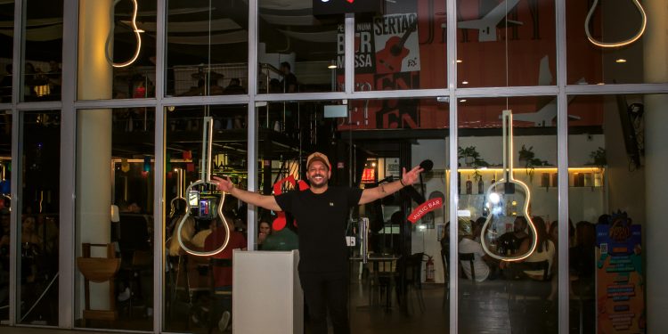 FORRONEJO MUSIC BAR- Empresário Rodrigo Senador abre portas do seu pub no Altiplano
