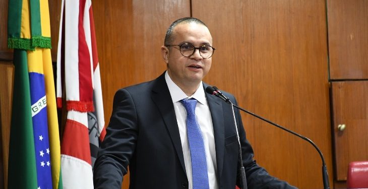 Saiba mais sobre o advogado Fábio Brito, que deve assumir esta semana o cargo de Procurador-Geral do Estado