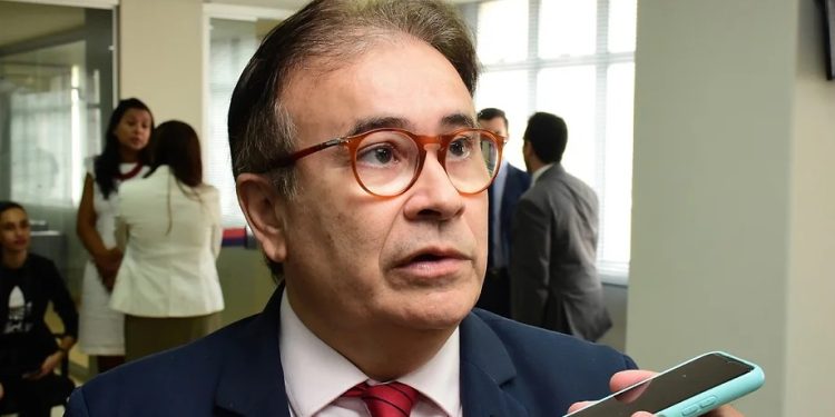 Presidente da OAB/PB concorda com proposta de concorrentes ao Quinto não disputarem eleições da Ordem