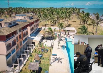 Operação da PF cumpre mandados em Lucena e mira dono de hotel acusado de comércio ilegal de diamantes