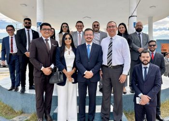 Thiago Leite participa de Desagravo em Piancó e ressalta união da advocacia em defesa das prerrogativas