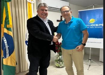 Dr Tarcísio Campos reconhece força do cooperativismo e vai propor iniciativas de fomento à atividade