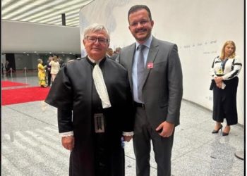 Thiago Leite participa da posse do ministro Herman Benjamin, primeiro paraibano a assumir a presidência do STJ