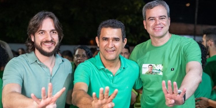 Em Caaporã Chico de Nazário polariza com Alencar e atrai sete candidatos a vereadores do Avante e do MDB