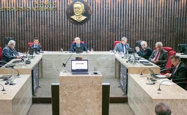 CALVÁRIO SEM FIM- TCE aponta prejuízo de R$ 8,5 milhões na gestão de “OS” em três UPAs na Paraíba entre 2014 e 2016