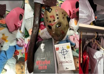 Polícia Federal prende operador de telemarketing em CG e apreende livro de Hitler, máscaras e simulacros