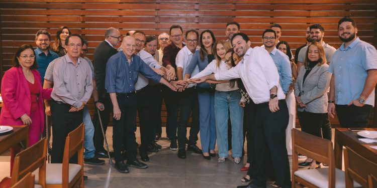 Lideranças de entidades médicas declaram apoio e reforçam campanha a vereador do Dr Tarcísio Campos