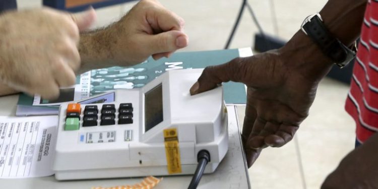 Onze deputados federais, do PL, União, PSD, PP e PT são eleitos prefeitos, inclusive em duas capitais