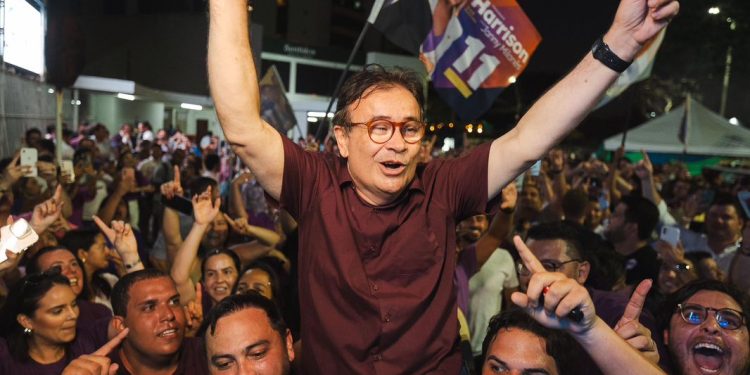 Harrison Targino é reeleito presidente da OAB/PB com 50,3% dos votos contra 45,5% de Paulo Maia