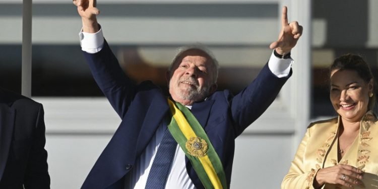Governo Lula não repassa recursos e 70 cidades na Paraíba ficarão sem carro-pipa a partir desta 2ª feira