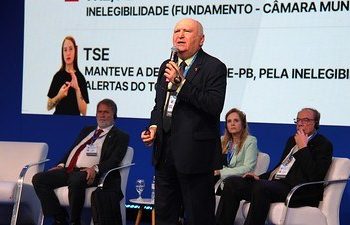 Descumprimento de alertas pode deixar gestores inelegíveis, enfatiza presidente do TCE durante Encontro Nacional