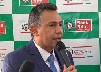 Procura-se o prefeito Panta, de SR, para assinar um mandado em uma ação judicial de simples vigilantes que querem receber o adicional noturno