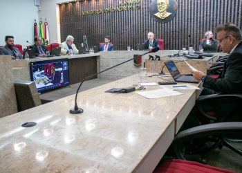 TCE/PB cria resolução que estabelece dados e documentos que gestores devem repassar aos novos prefeitos eleitos