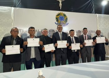 Professor Paulo Nóbrega é diplomado prefeito de Várzea e ressalta foco no desenvolvimento da cidade