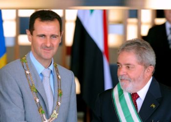 Comissão da Câmara cassa homenagem concedida por Lula ao ditador deposto na Síria, Bashar al-Assad