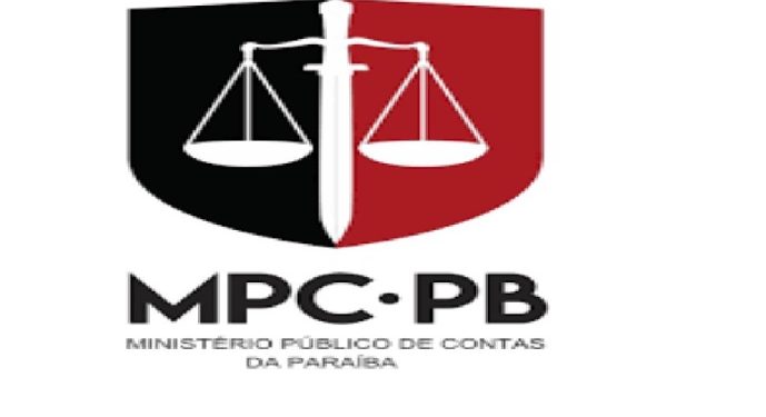 Parecer do MP de Contas aponta 8 secretários que receberam salários acima do permitido por lei em cidade na Paraíba.
