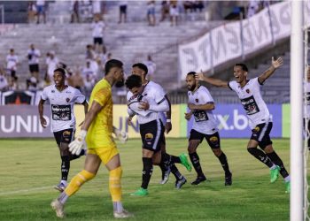 Botafogo/PB vence Auto Esporte por 1 x 0, conquista 3ª vitória seguida e lidera Campeonato Paraibano