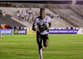 Botafogo vence Esporte de Patos, assume liderança no Paraibano e faz clássico “Botauto” sábado no Almeidão