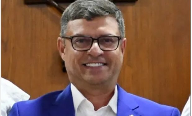Cícero nomeia Vitor Hugo, presidente do Avante e ex-prefeito de Cabedelo para Secretaria de Turismo de JP