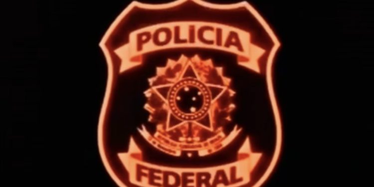 Polícia Federal e PM prendem duas pessoas na Paraíba por fraude em provas no concurso da UFPB