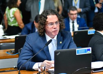 PEC do semipresidencialismo : para Veneziano e outros senadores assunto não é prioritário e não deve avançar