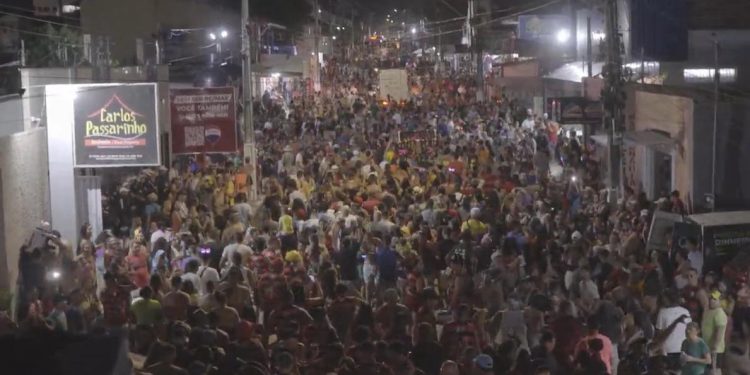 Conde divulga programação oficial do Carnaval com trios elétricos, atrações do palco principal e blocos de rua