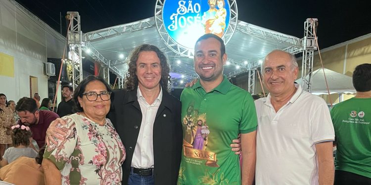 Veneziano é recebido por lideranças e participa da festa do padroeiro São José, de São José do Sabugi