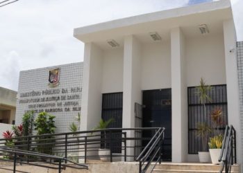 MP emite recomendação a Prefeitura de Santa Rita e PRF adoção de medidas para coibir animais soltos nas ruas