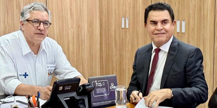 Em audiência com ministro da Saúde, Wilson Santiago solicita custeio, implantação e renovação do SAMU na Paraíba