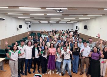 Ao lado de Ruy Carneiro, Veneziano constata necessidades no IFPB em João Pessoa e garante recursos