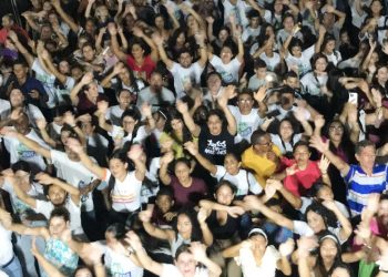 Marcha para Jesus em Sapé no feriado de 1º de Maio reúne famílias e milhares de cristãos