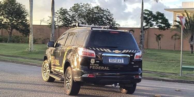 Operação da PF mira hackers em SP que invadiram e tiraram dinheiro de contas bancárias de Prefeitura na Paraíba