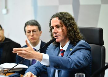 Veneziano solicita que AGU, CGU e PF detalhem no Senado a atuação do governo no caso do INSS