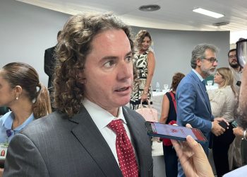 Relator no Senado, Veneziano ressalta alcance da decisão do presidente Lula de tornar a Lei Aldir Blanc permanente