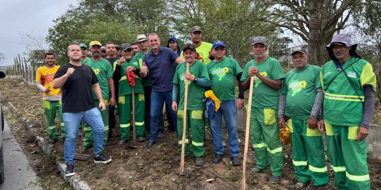 Sargento Neto homenageia garis e destaca parceria em reconhecimento nacional de sua gestão na Sesuma