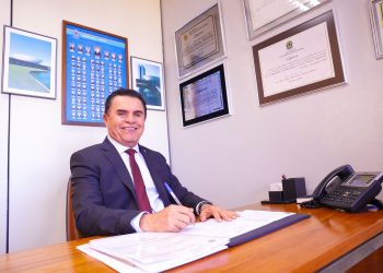 Deputado Wilson Santiago propõe carteira de estudante gratuita para todos os alunos da rede pública*