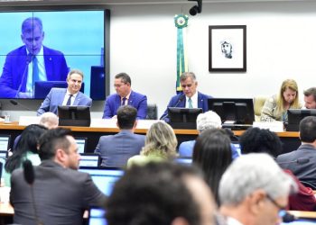 Conselho de Ética da Câmara aprova suspensão do deputado Gilvan da Federal por período de três meses