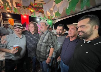 Veneziano prestigia festas de São Pedro em Sapé e Itatuba e reafirma compromisso com gestores e população