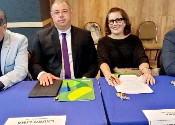 Diretores do Sindifisco-PB participam de reunião do Conselho Deliberativo da Fenafisco em Aracajú