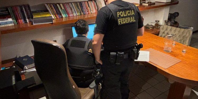 Denúncia na Operação Outside, da PF, revela “jogo de planilhas” e espessura do asfalto menor em obras em Patos