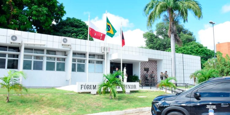 Homem que tentou matar ex-companheira no IFPB em Cajazeiras será levado a júri na próxima terça-feira