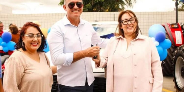 Prefeita de Puxinanã sobre atuação de Sargento Neto : “É um deputado que tem olhado pelos menos favorecidos”