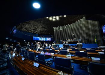 Senado aprova isenção de IR para quem ganha até R$ 3 mil e projeto vai a sanção presidencial