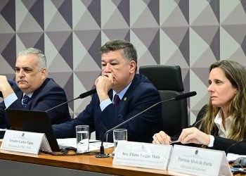 Presidente do INSS no Governo Lula não acatou recomendações da CGU para suspender descontos dos aposentados