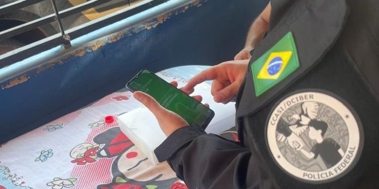 Operação da PF cumpre mandado de busca e apreensão em João Pessoa em combate ao abuso sexual infantojuvenil